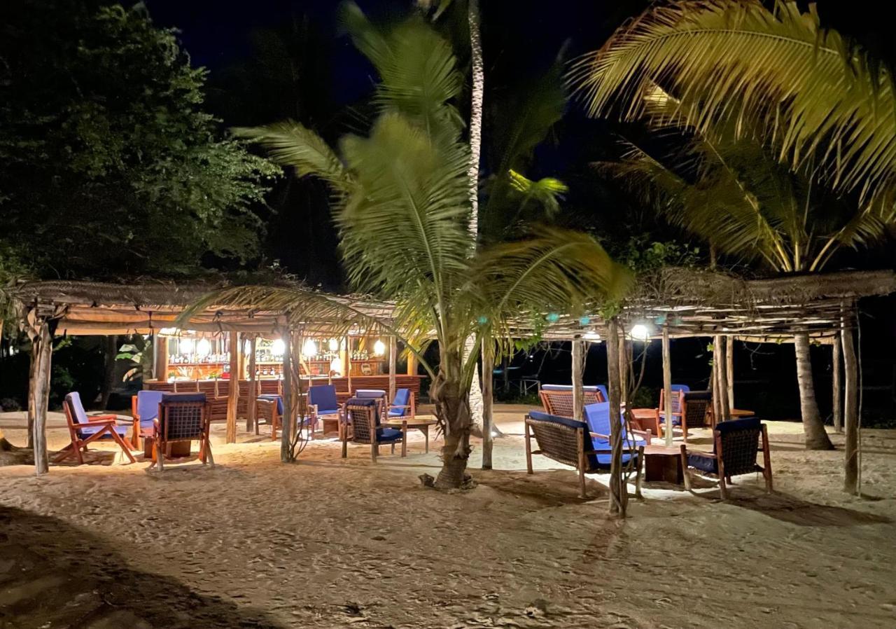 The Sands Beach Resort Bwejuu Buitenkant foto