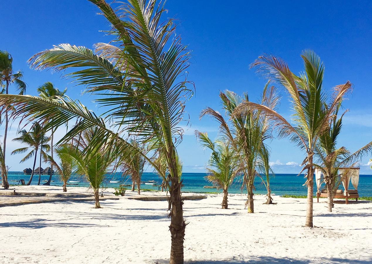 The Sands Beach Resort Bwejuu Buitenkant foto