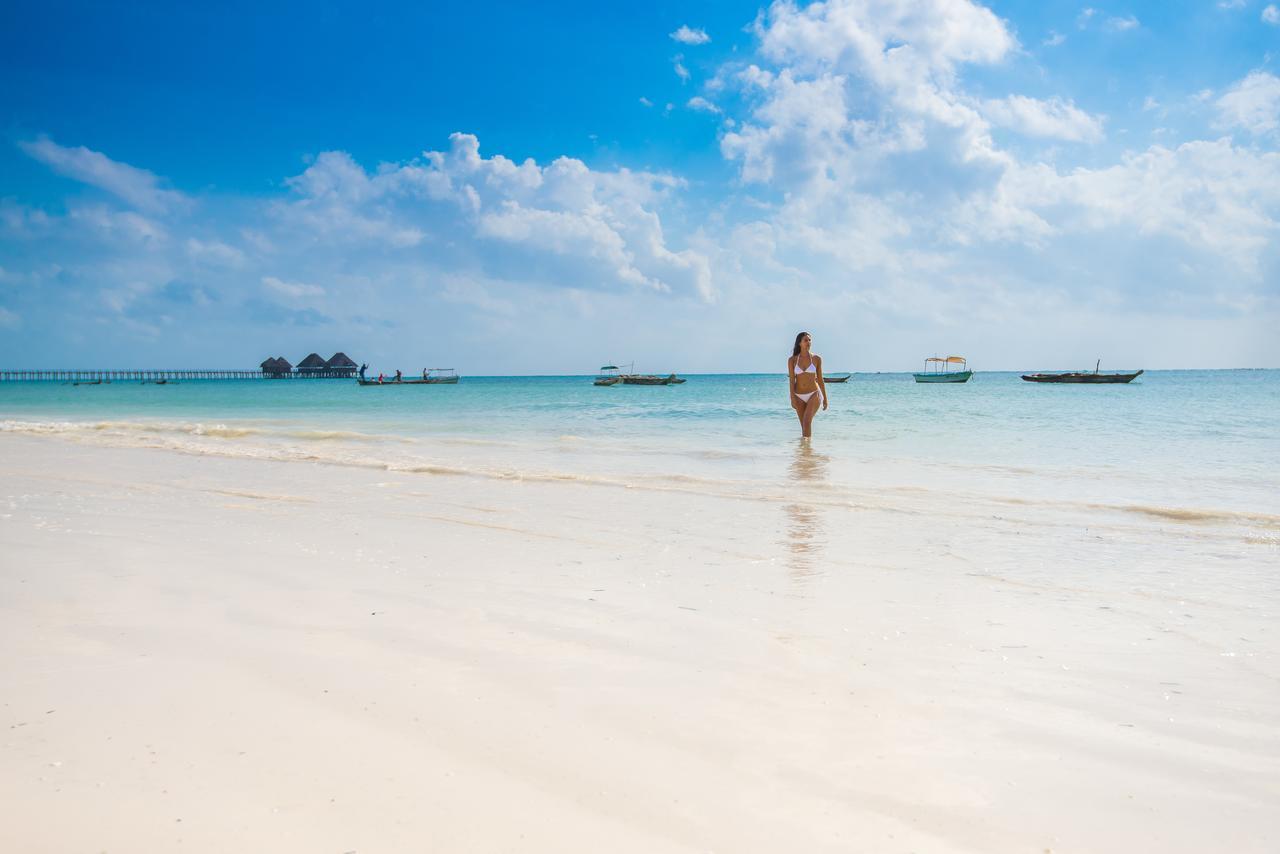 The Sands Beach Resort Bwejuu Buitenkant foto
