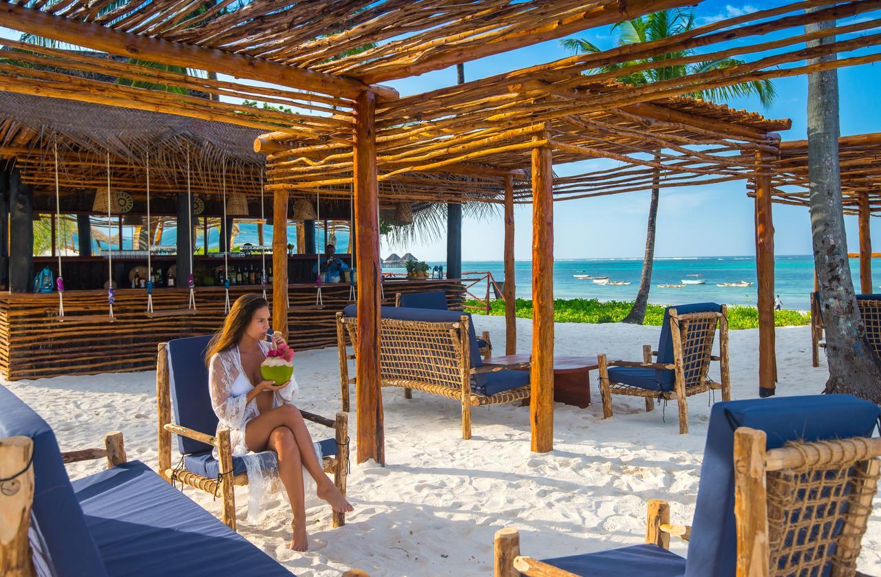 The Sands Beach Resort Bwejuu Buitenkant foto