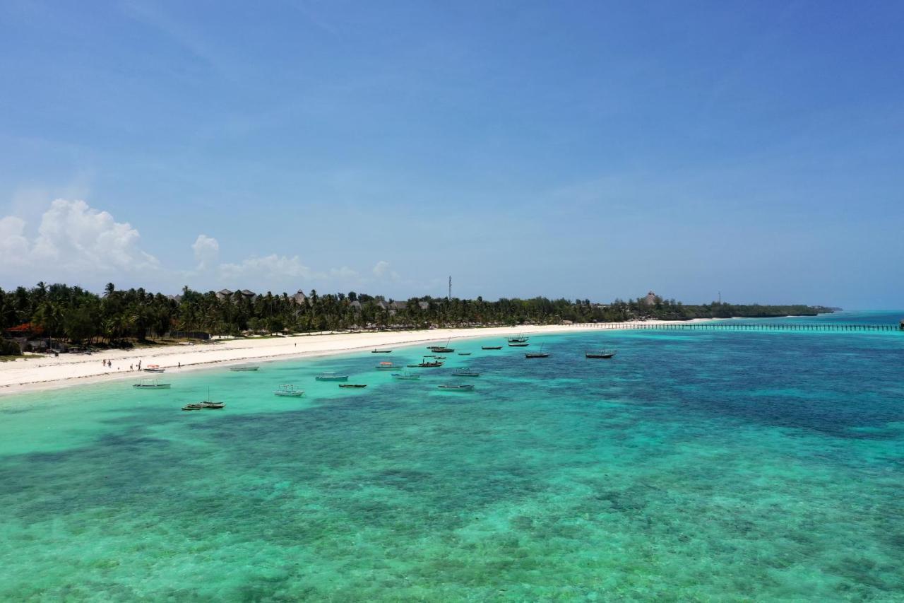 The Sands Beach Resort Bwejuu Buitenkant foto