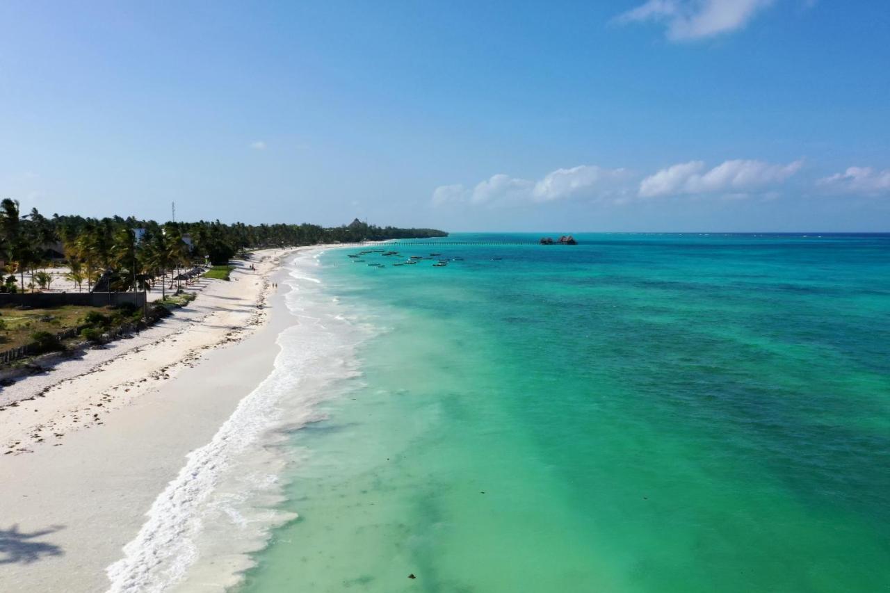 The Sands Beach Resort Bwejuu Buitenkant foto