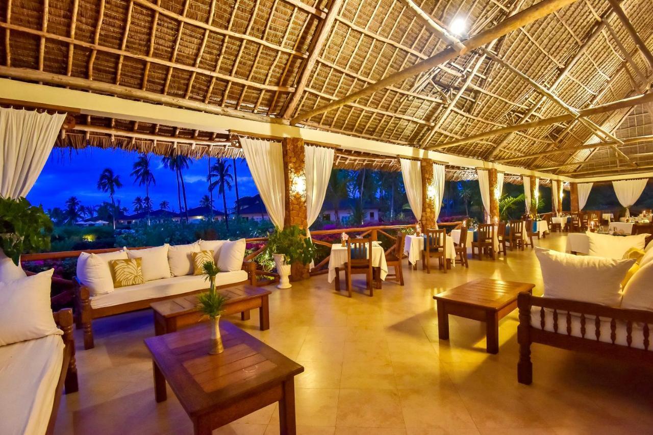 The Sands Beach Resort Bwejuu Buitenkant foto