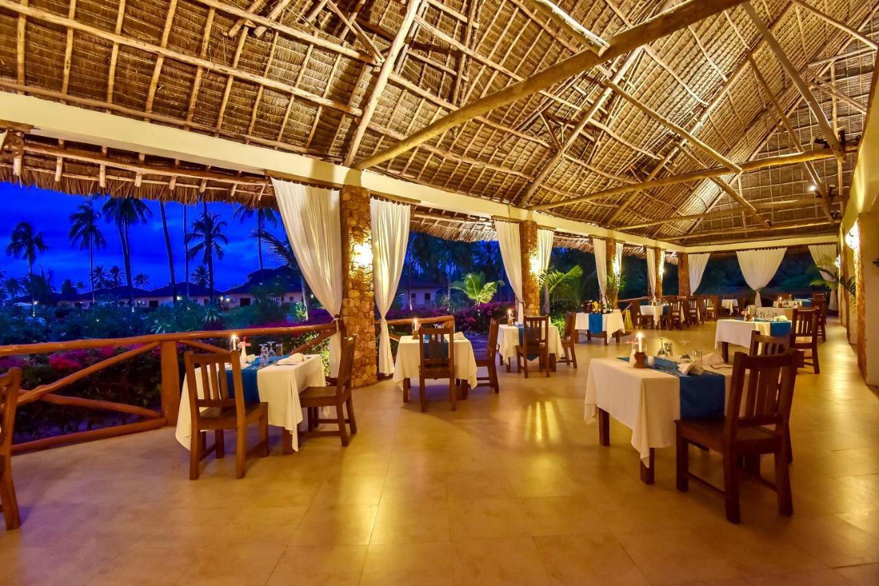 The Sands Beach Resort Bwejuu Buitenkant foto
