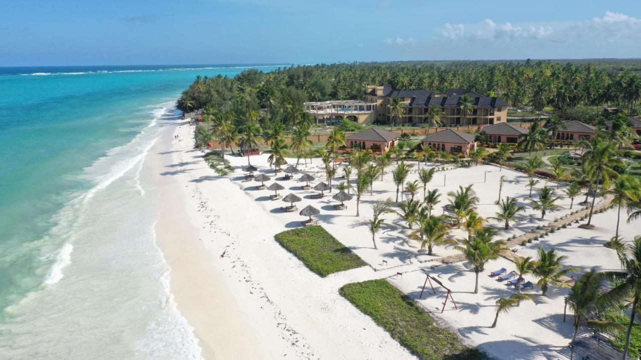 The Sands Beach Resort Bwejuu Buitenkant foto